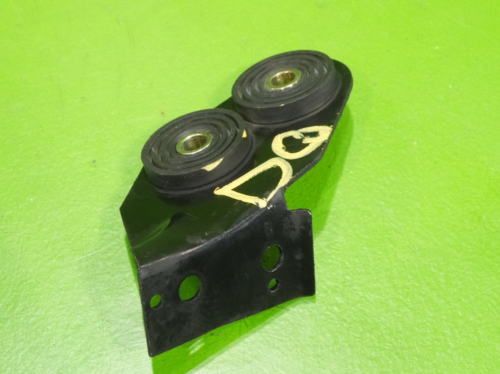 00-06 Audi TT OEM driver left mount bracket holder support