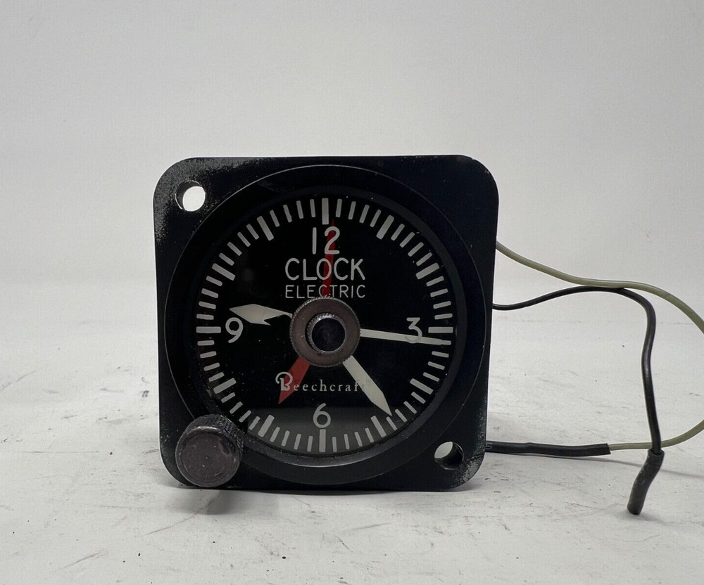 Borg Instruments Beechcraft Clock P/N: CA-7621 P/N 58-380077-5