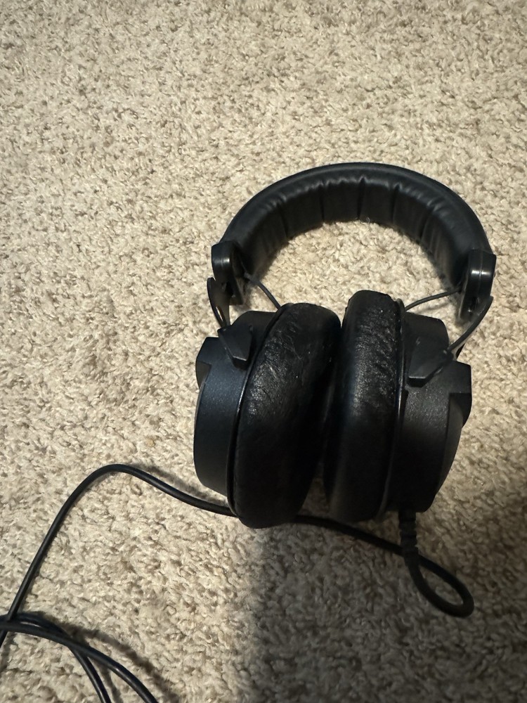 beyerdynamic DT 770 Pro Studio Headphones - Black