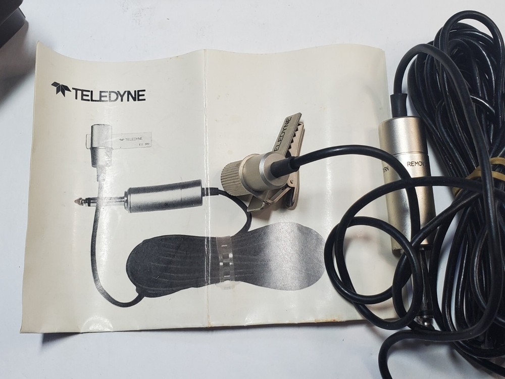 Teledyne Electret Condenser Ominidirectional Microphone EO-300 Working