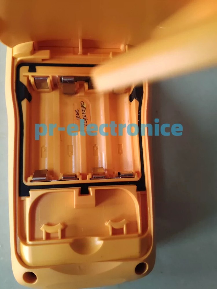 Fluke 712C Thermal Resistance Calibrator/working...