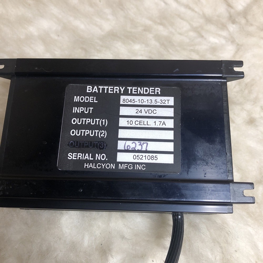 Halcyon Dive Computer Controlled NIMH Charger /Untested