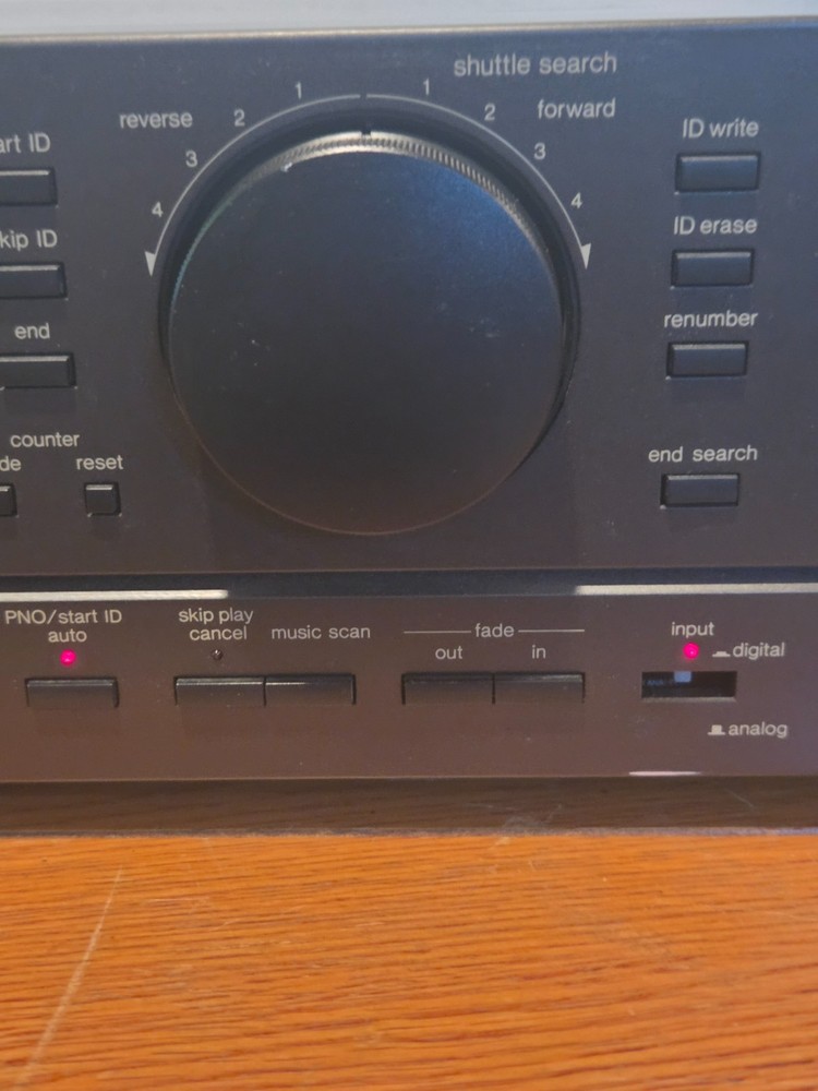 Technics SV-DA10 DAT Player Recorder Digital Audio Tape Deck