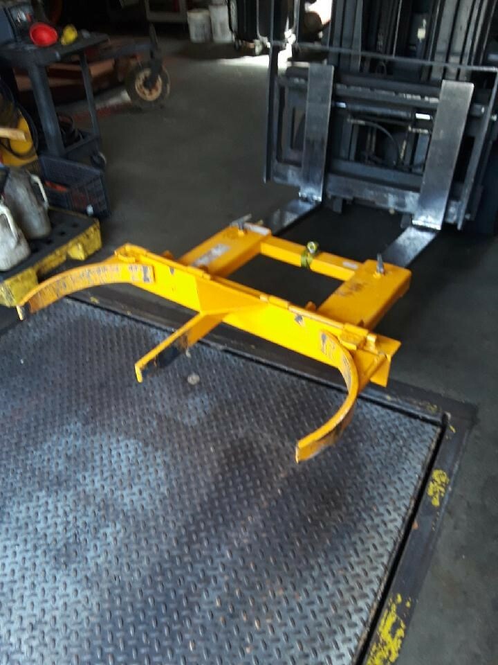 FROKLIFT DOUBLE DRUM PULLER
