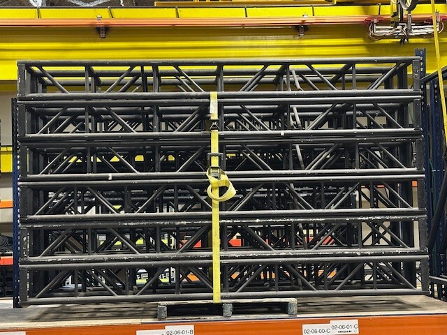 Tomcat 12x18in Bolt Truss 10’ Black