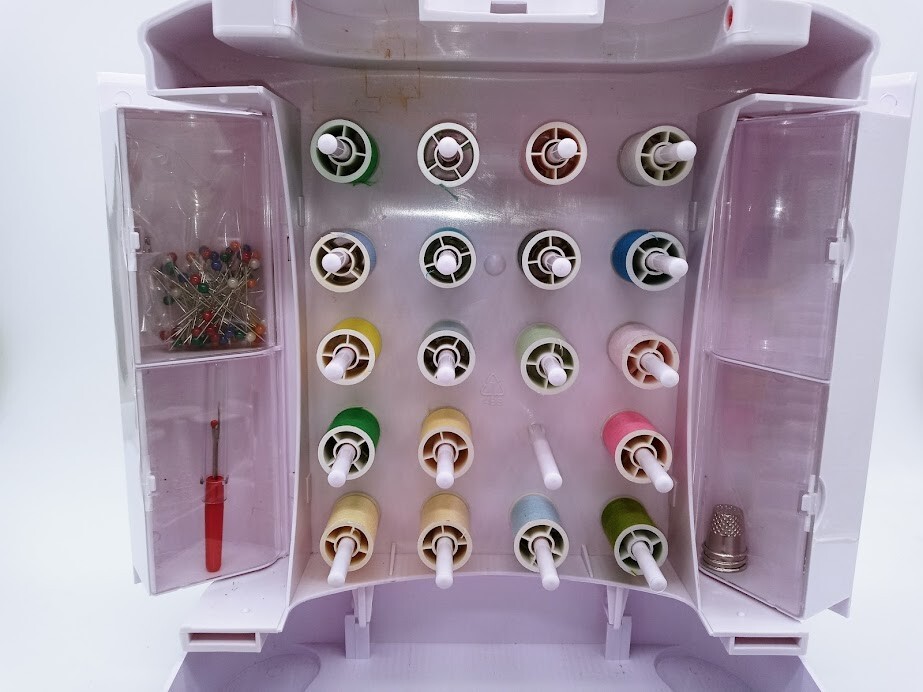 Singer Sew Essentials Storage Box Case Portable Organizer W/Thread & Accessories