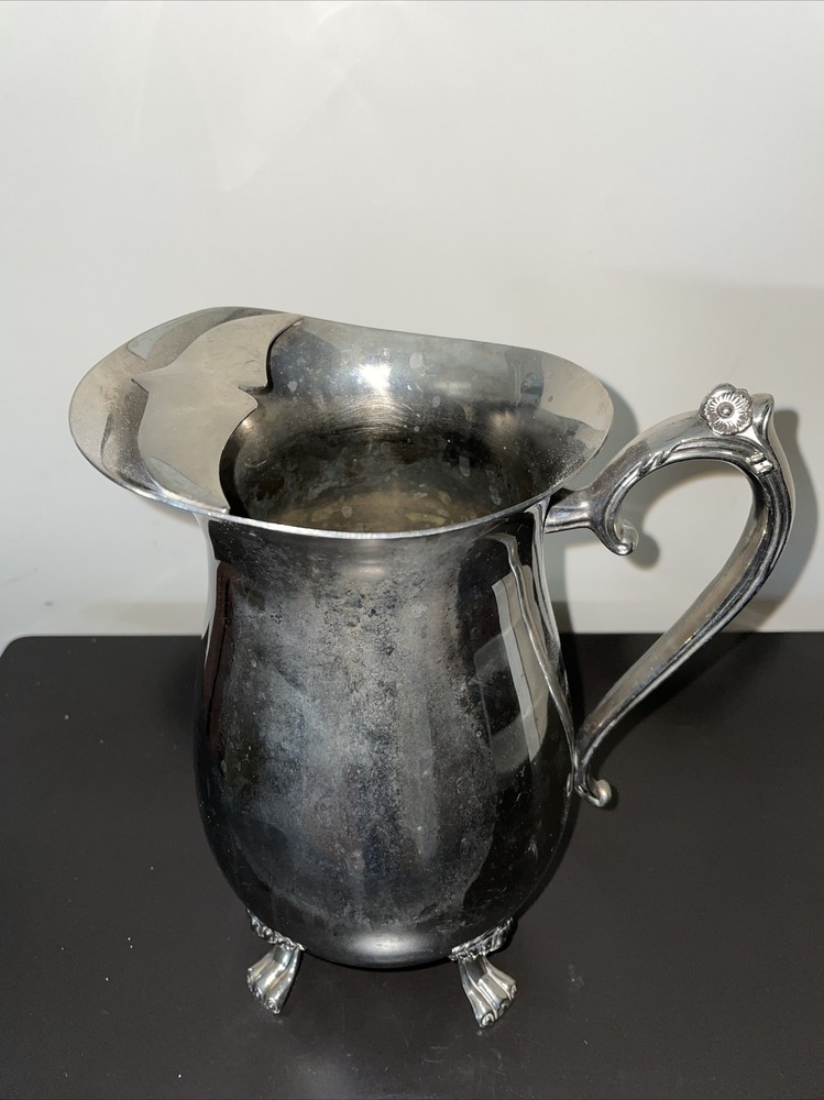 Silver plate Pitcher Leonard ?? Footed Water Pitcher 8.5” Vintage Patina