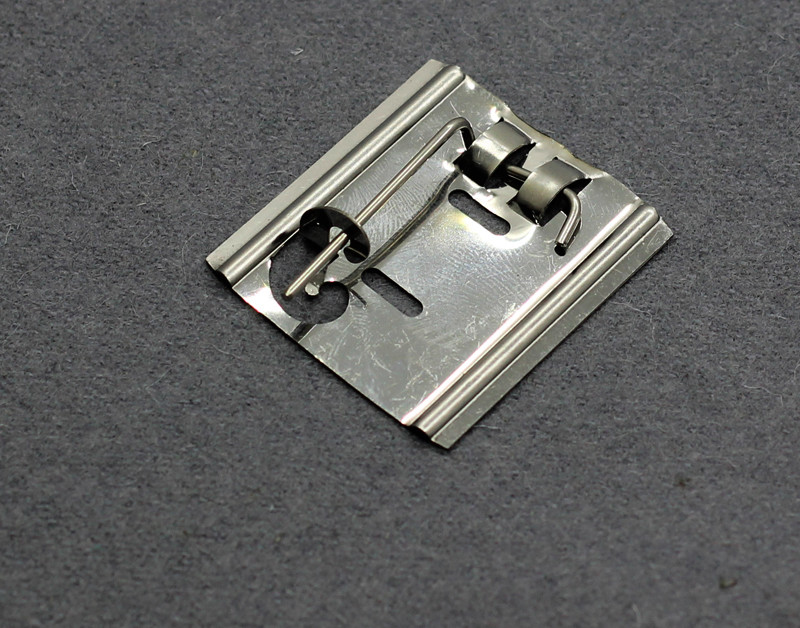 Mounting Bar for 1 Medal with fastener