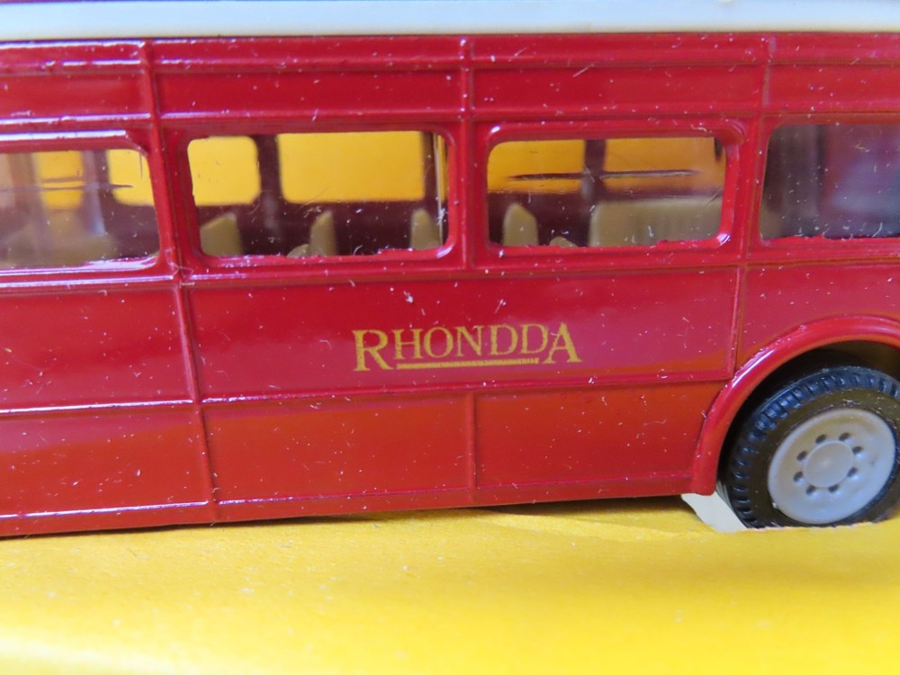 CORGI #C559/5 'A E C ' RHONDDA ' Bus boxed ..*