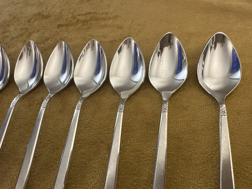 (12) Teaspoons Oneida MELISSA Stainless Flatware