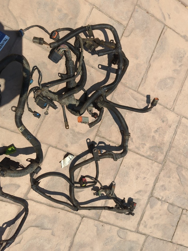 Engine Harness #3969692/05135778AA for 2004 Dodge Ram 2500 Complete Engine