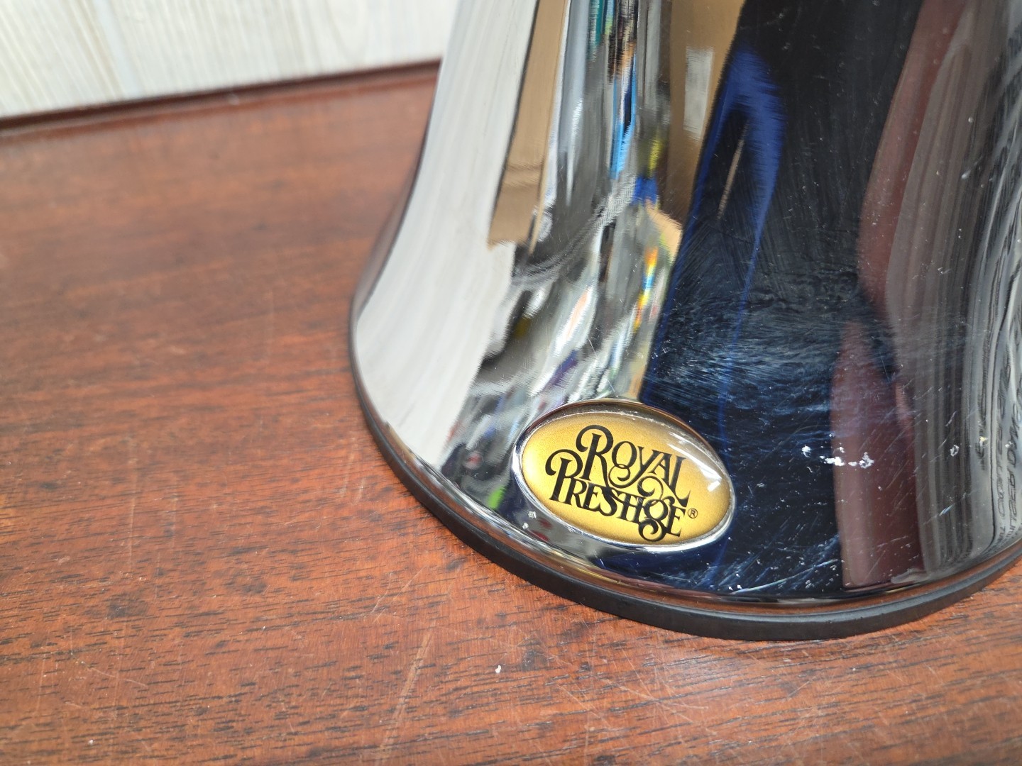 Royal Prestige Manual Food Processor Slicer Shredder Salad Machine with 5 Cones