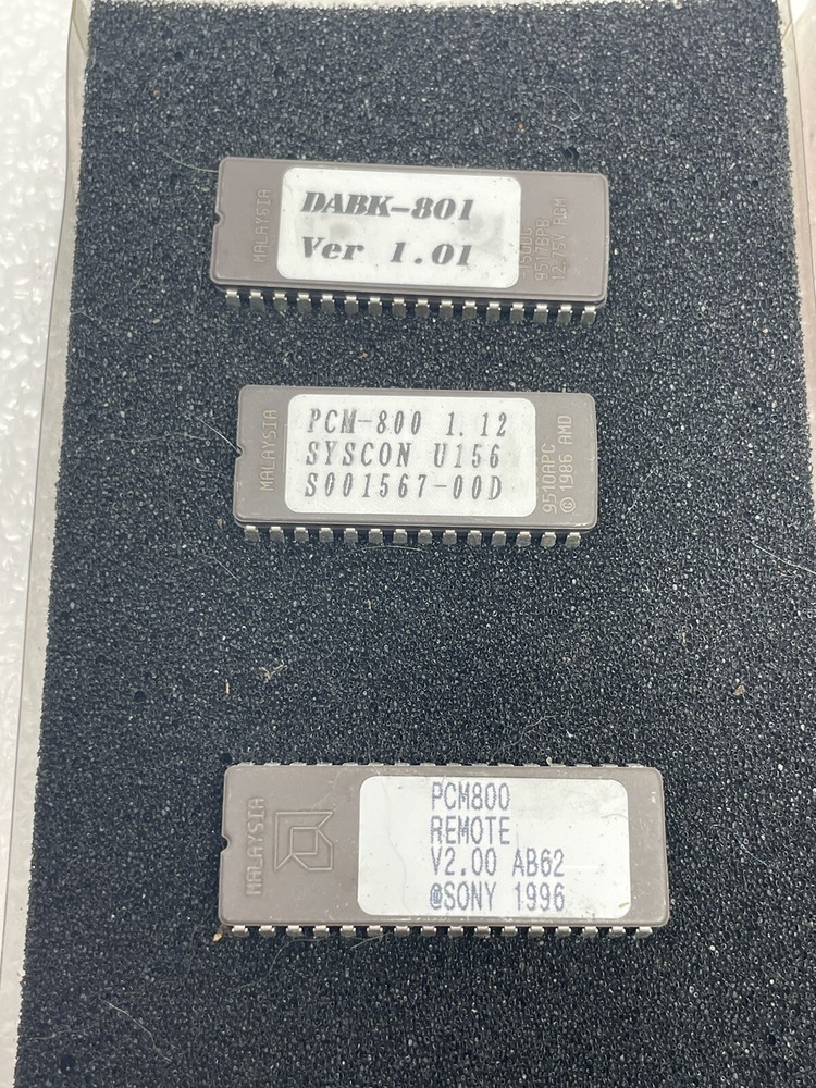 NEW SONY PCM-800 DAT RECORDER PLAYER CHIP EPROM SET REMOTE SYNC SYSCON