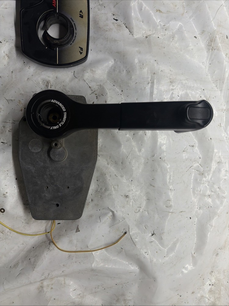 Mercury Marine Panel Mount Remote Control Box 3000 827270A23 Concealed Side
