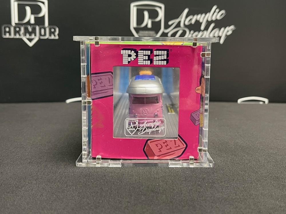 Diamond Protector M2 Hauler Acrylic Display (M2H-1)