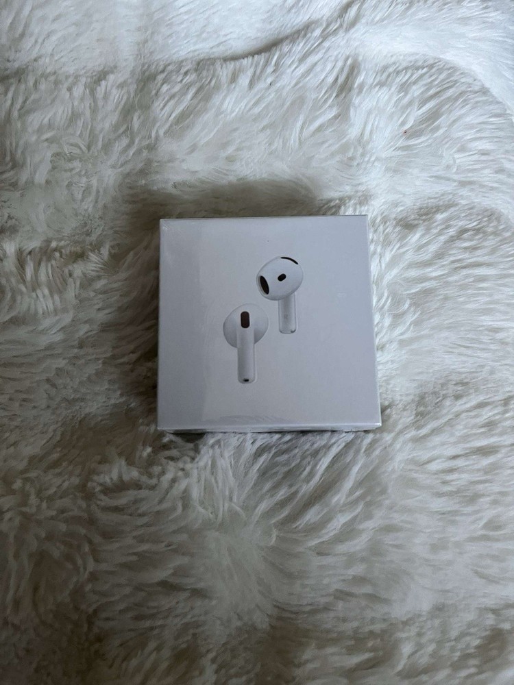 AIRPODS. GEN 4.