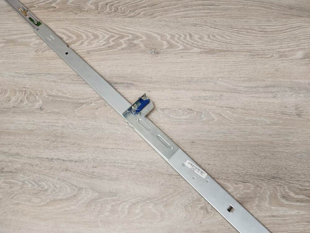 Dell PowerEdge 2650 Server Rapid Mount Rails 3M1099 3M1100