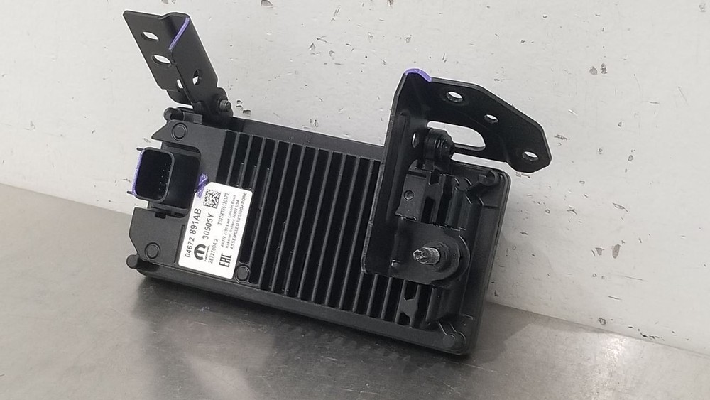 22 DODGE RAM 1500 FRONT FACING CAMERA WINDSHIELD MOUNTED 04672891AB