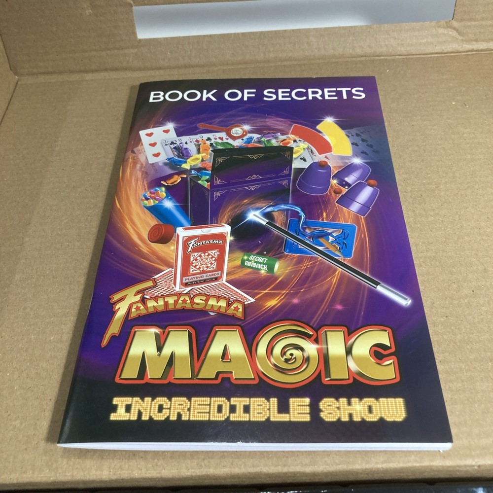 Fantasma Astounding Magic Kit 150 Tricks & Grand Illusions Pre-owned