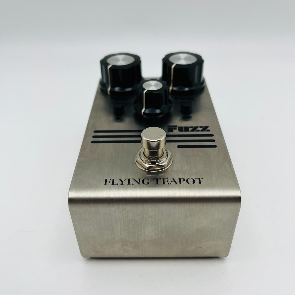 Flying Teapot Fuzz guitar effector