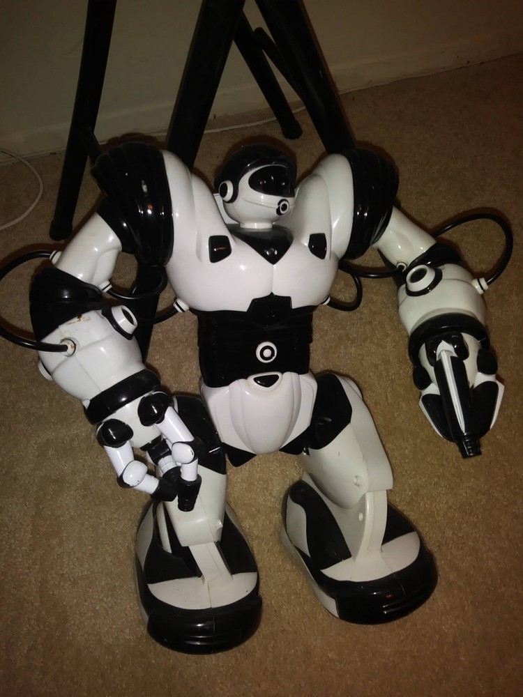WowWee Robosapien X Robot Kit