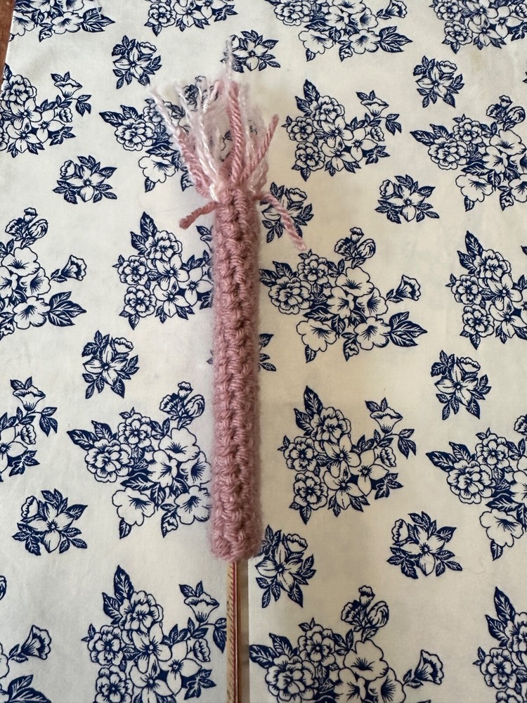 Cobweb Duster Eco-Friendly Reusable Handmade Crochet Lilac Corner Cleaner