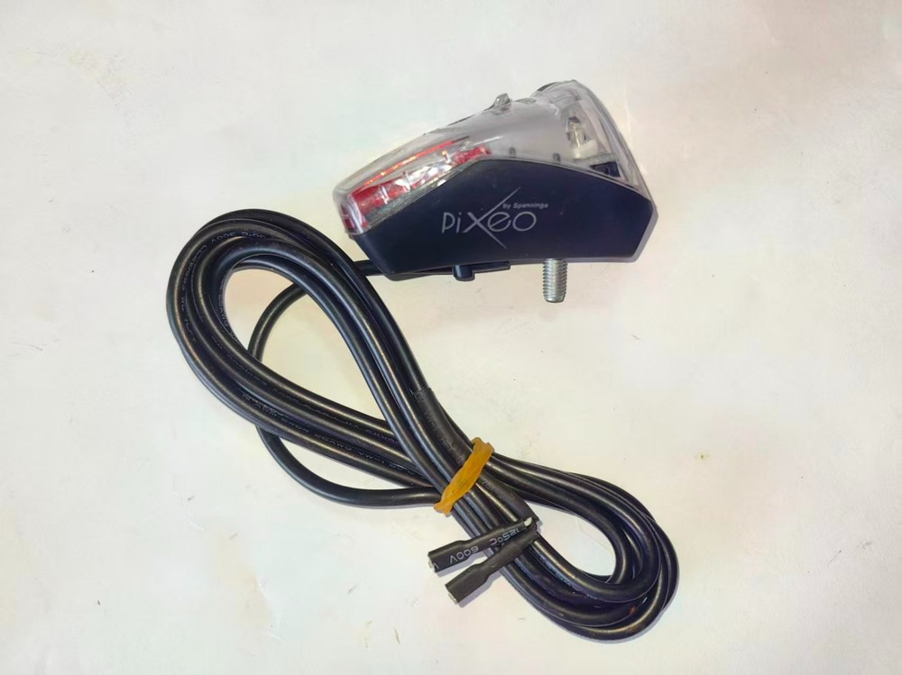 Spanninga Pixeo LED Tail Warning lamp 6V Dynamo Cargo Mudguard bicycle