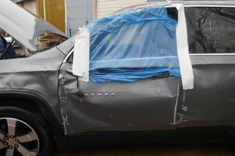 TRAVERSE 2019 Camera/Projector 1879221