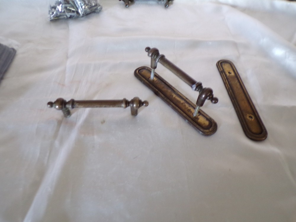26 Sets Keeler Brass Drawer Pulls Complete with Backplate 3" on Center and Screw