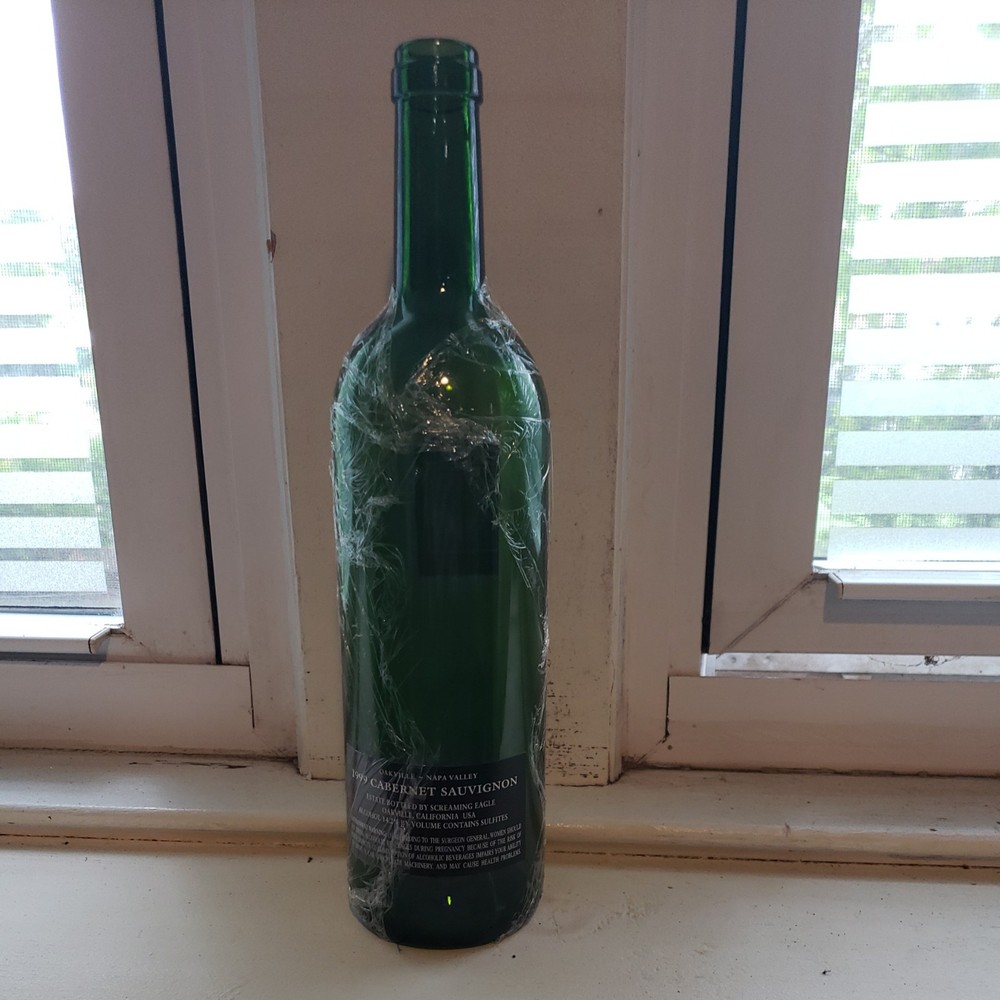Screaming Eagle 1999 California Wine Bottle ( EMPTY )