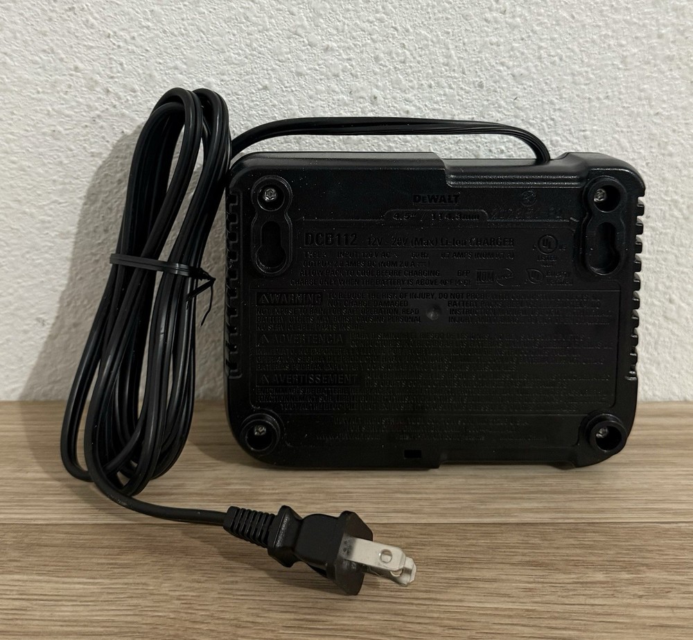 DEWALT DCF845D1E1 20V MAX XR Impact Driver Kit