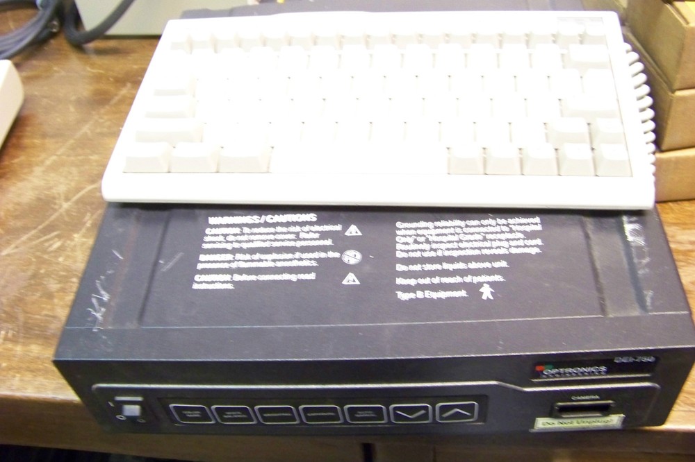 optronics dei-750 Microscope Camera Controller