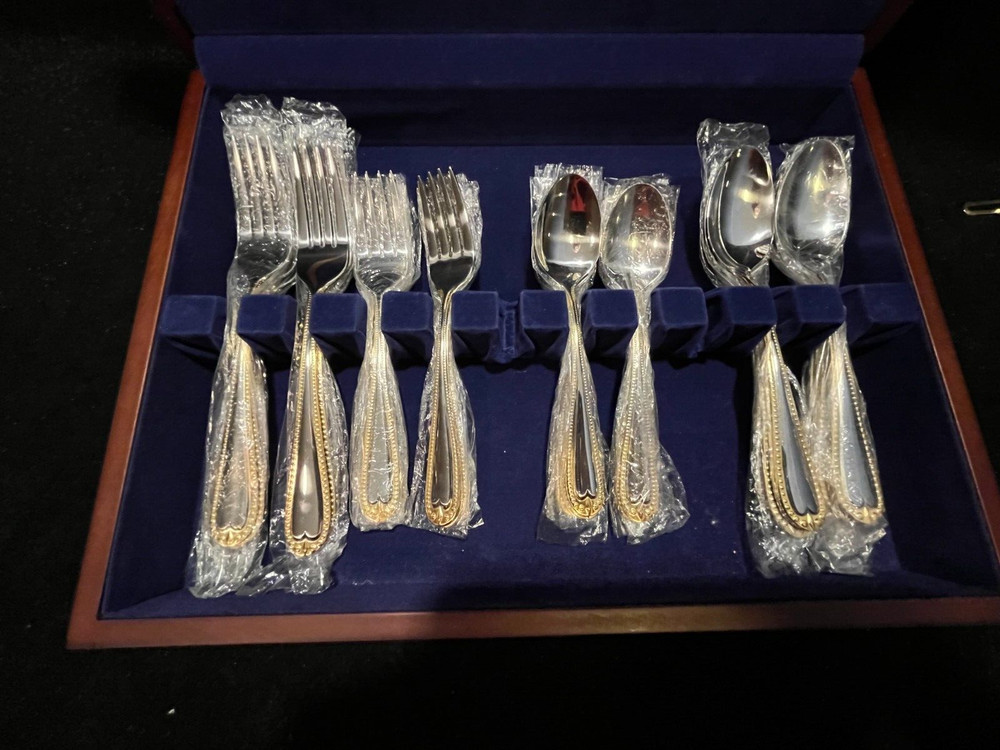 40 Pieces Stainless Flatware, Gold Bead Trim, 8 Place Settings