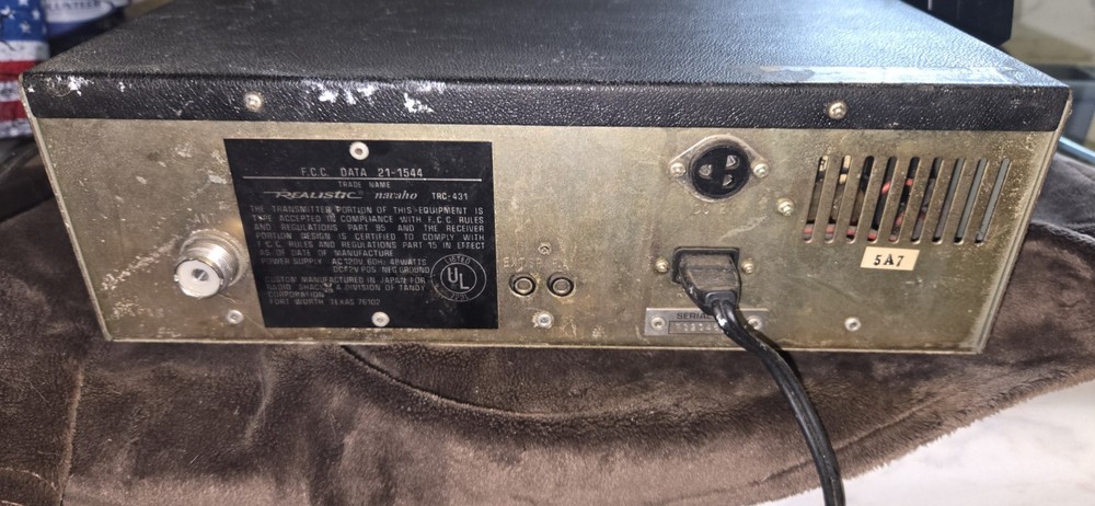 Realistic Navaho TRC431 CB Powers up