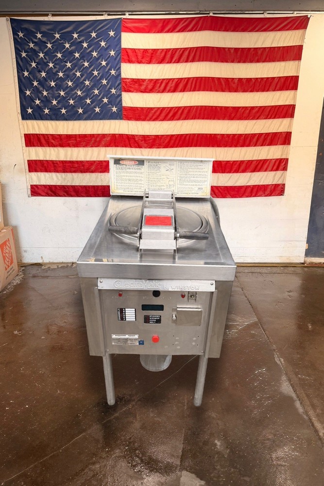 Collectramatic by Winston model PF46 Fryer