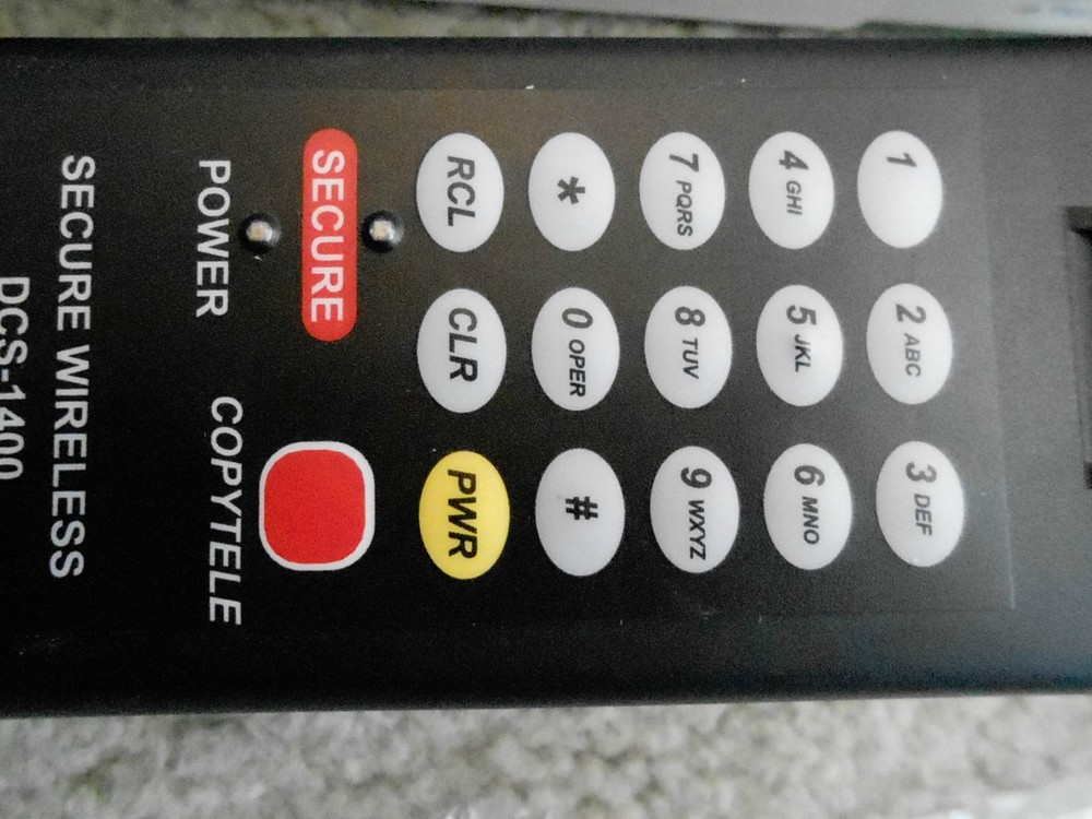 COPYTELE THURAYA DATA CABLE DOCKER DSC-1400-D