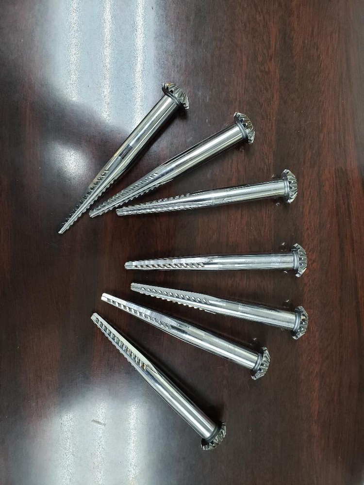 100 pcs Spindles
