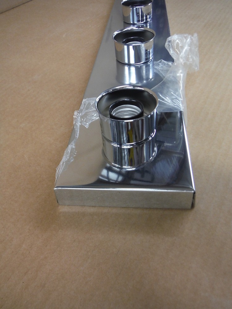 Thomas Lighting 8 Light Vanity Bath Bar SL-7425-4