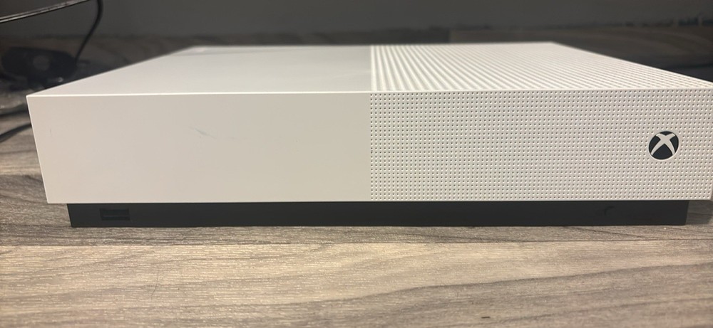 Microsoft Xbox One S All Digital Edition White Home Console 2019