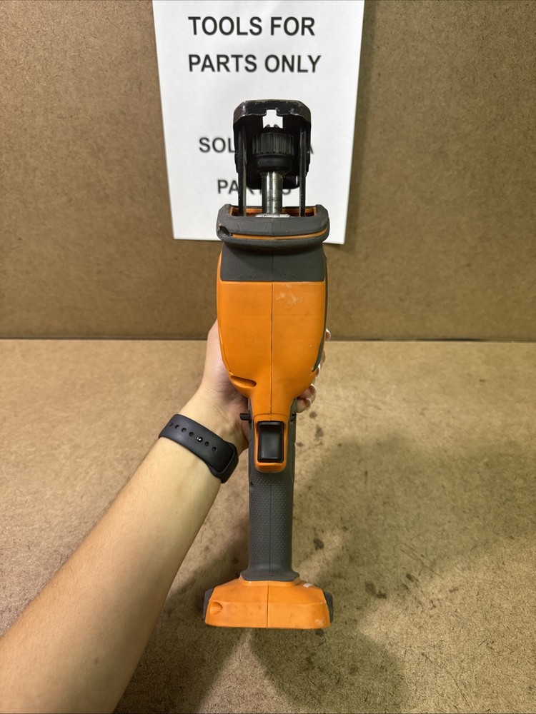 RIDGID 18V Subcompact Brushless Reciprocating Saw (R8648B)
