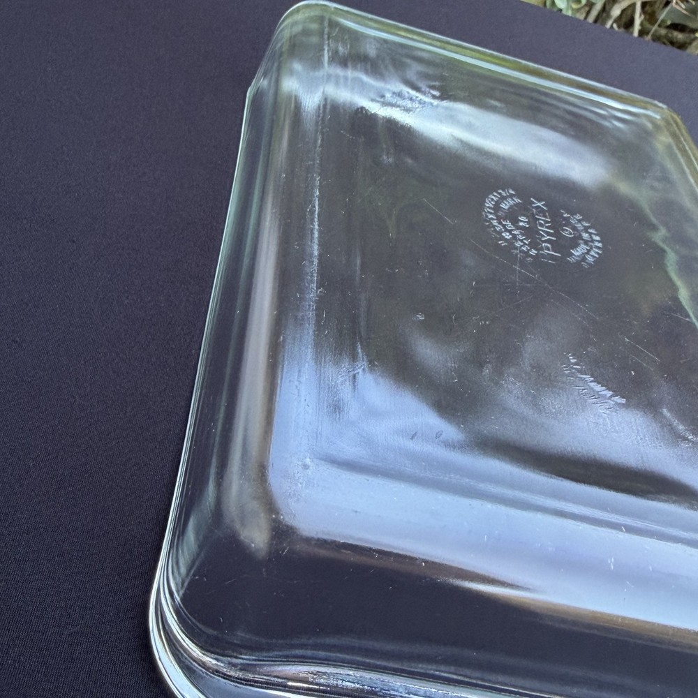 Pyrex Glass Baking Dish Pan 2.2 QT 2L 232 Made In USA Rectangular Clear Handles