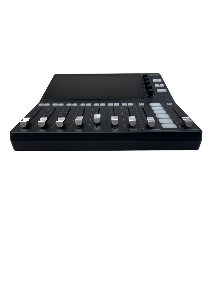 Mackie DLZ Creator Advanced Content Creation Studio Audio Mixer