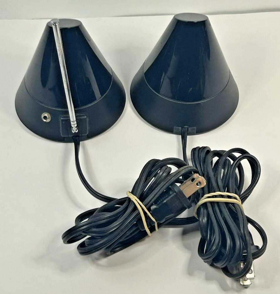 RCA Wireless Receiver & Transmitter - Model D935 & D930 - Untested