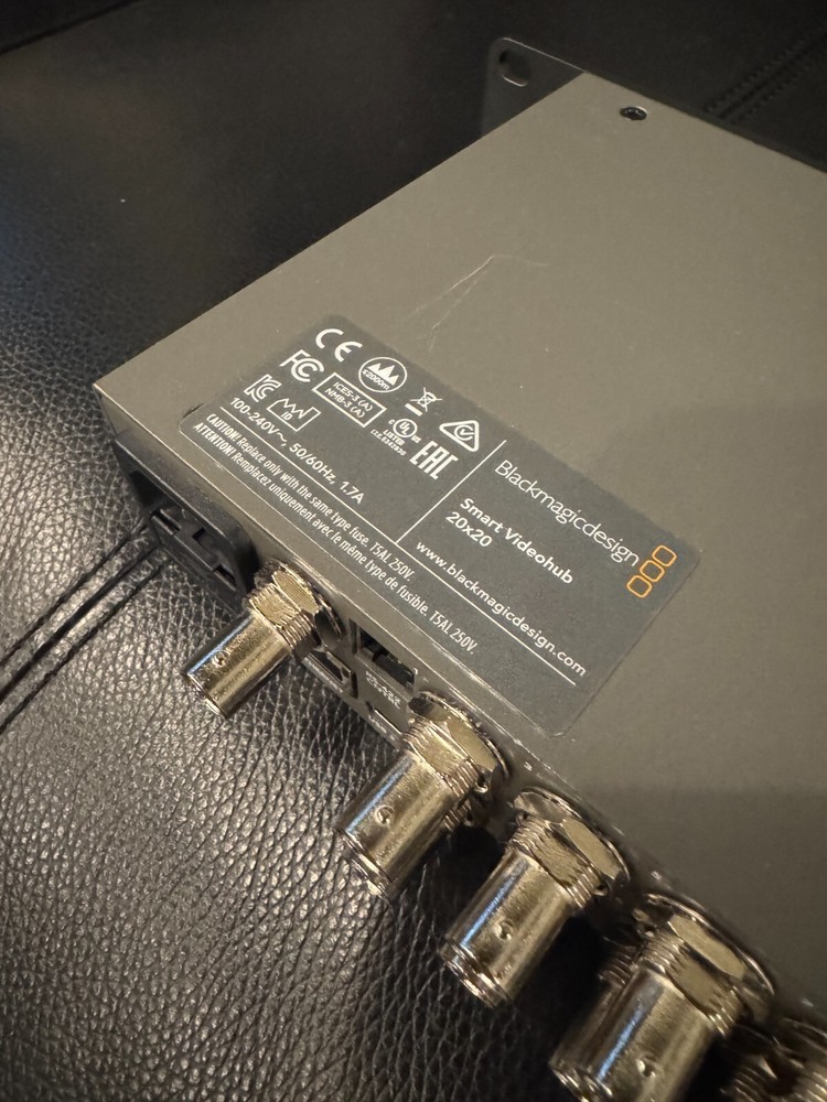 BlackMagic Smart Video Hub 20x20 6G