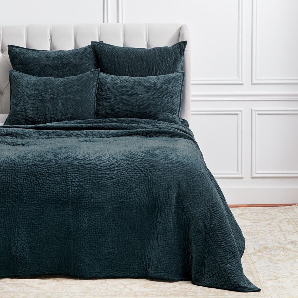 Vela Ink Queen Quilt