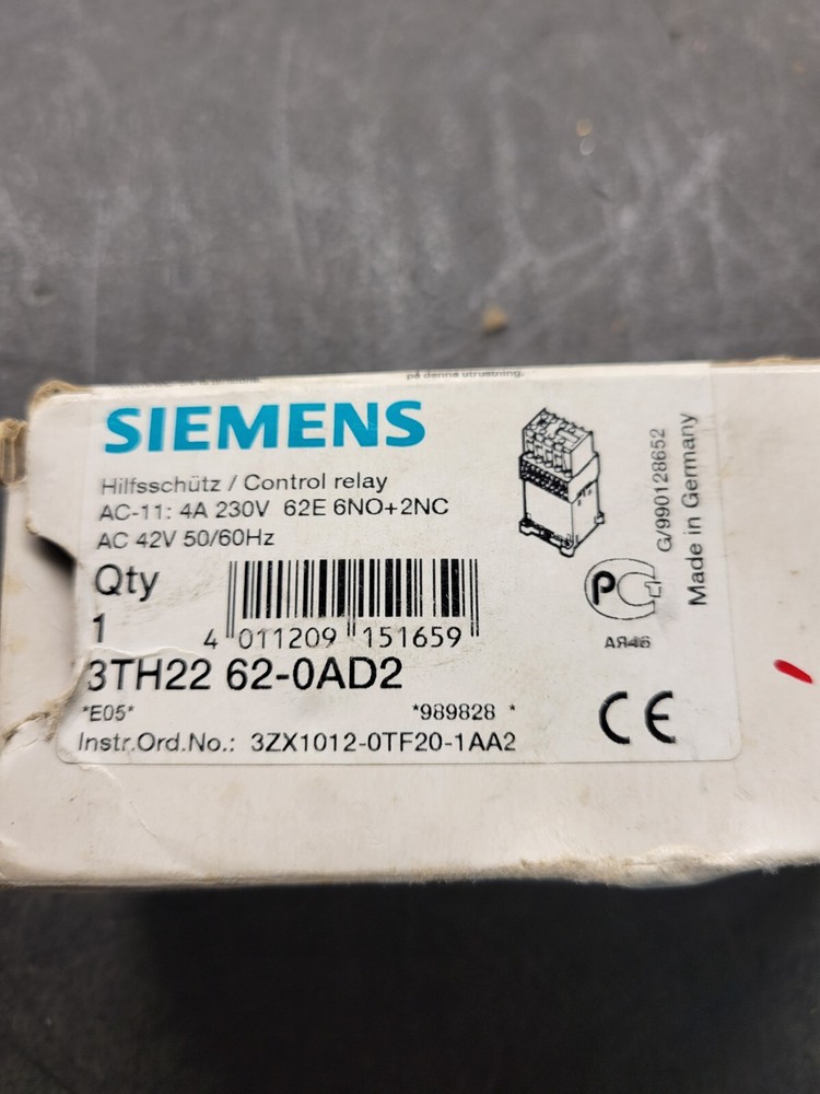 Siemens 3TH22-62-0AD2 Relay
