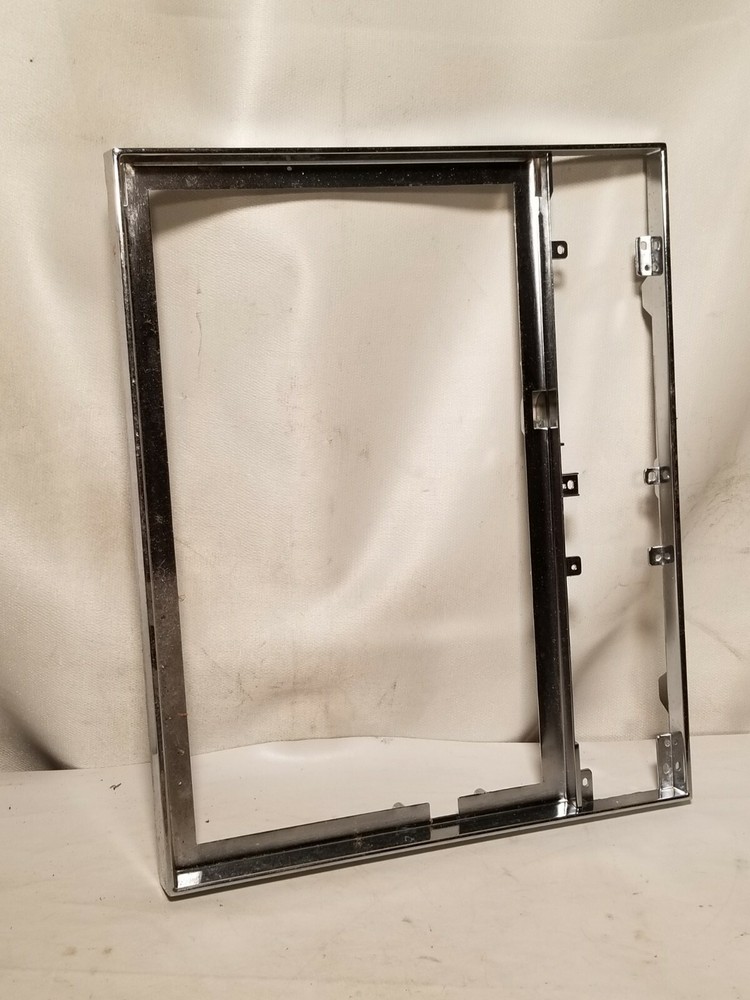 Amana D7666402 bezel - outercase