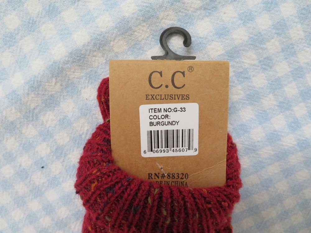 CC EXCLUSIVES SMARTIPS TOUCHSCREEN COMPATIBLE CONFETTI KNITTED GLOVES