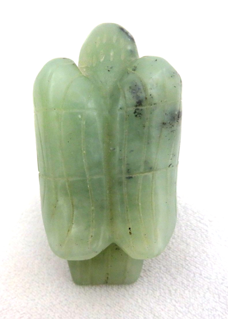 Chinese Natural Green Nephrite Jade Falcon Eagle Bird Figurine