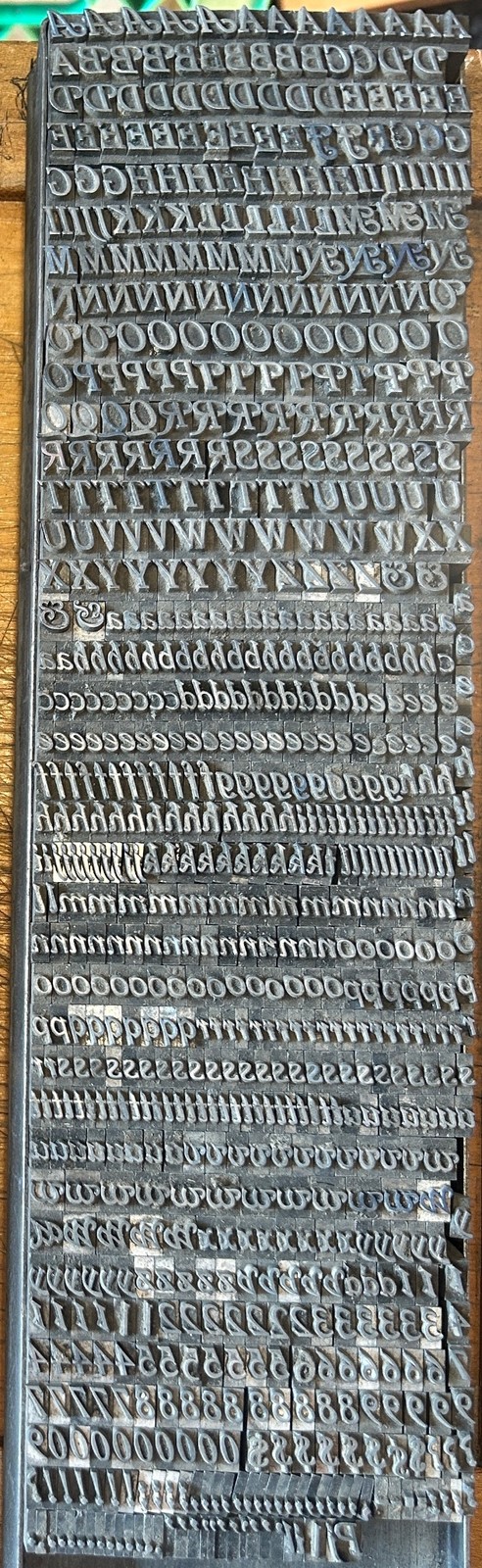 ANTIQUE LETTERPRESS 24 PT LEAD TYPE ARTCRAFT ITALIC 785+ UPPER LOWER &*$?"#